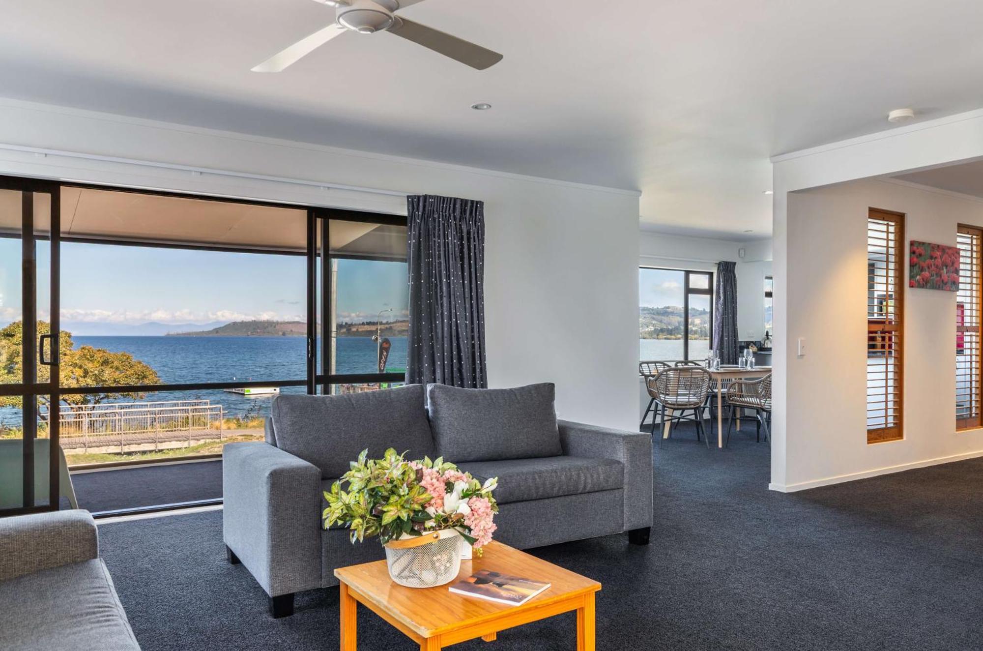 Apartamento Ika Nui Lago Taupo Exterior foto